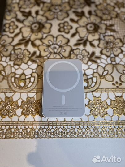 Apple magsafe battery pack