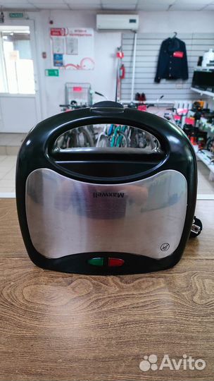 Сэндвичница Maxwell MW-1552 BK