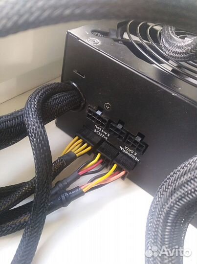 Блок питания Corsair CX 750W(рабочий)