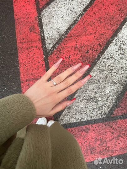 Мастер маникюра и педикюра