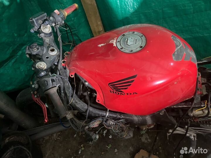 Honda cbr600f4