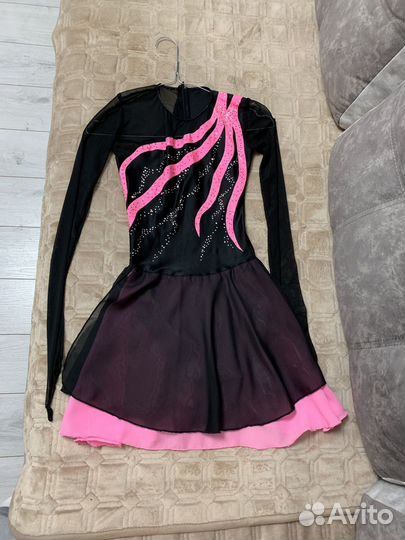 Костюм для фигурного катания