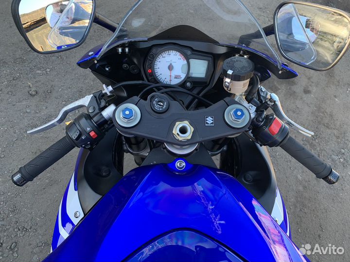 Suzuki GSX-R 750