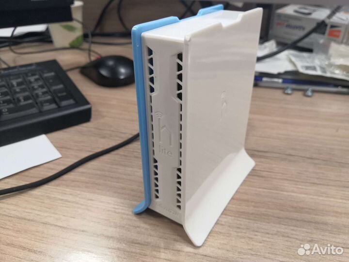 Интернет роутер, Mikrotik hap lite