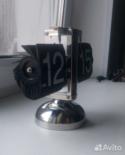 Перекидные часы Flip-clock
