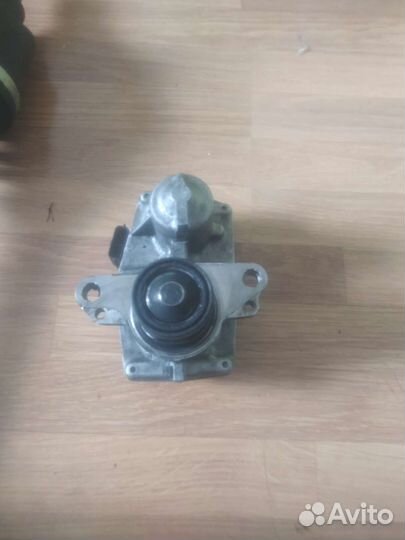 147109948R клапан EGR espace v scenic iv 1.6 dci