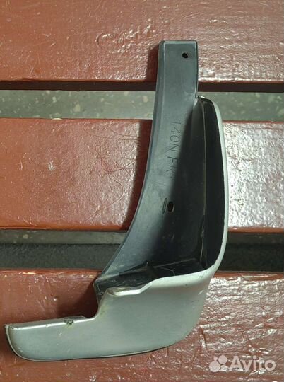 Брызговики тойота