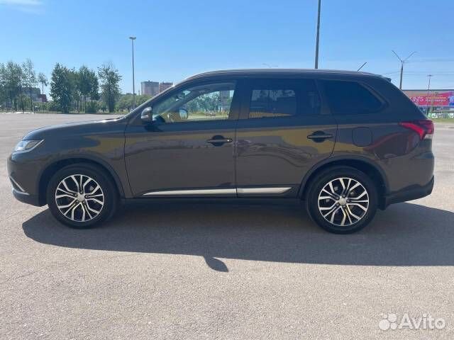 Mitsubishi Outlander 2.4 CVT, 2016, 75 000 км