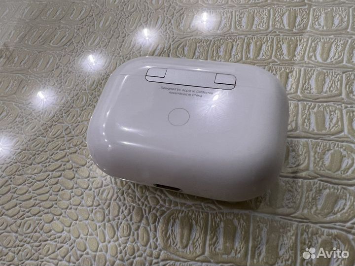 Кейс Apple airpods Pro оригинал