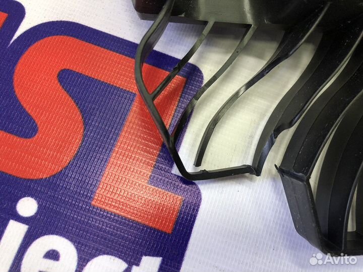 Кронштейн заднего бампера Volkswagen Polo 6 2020