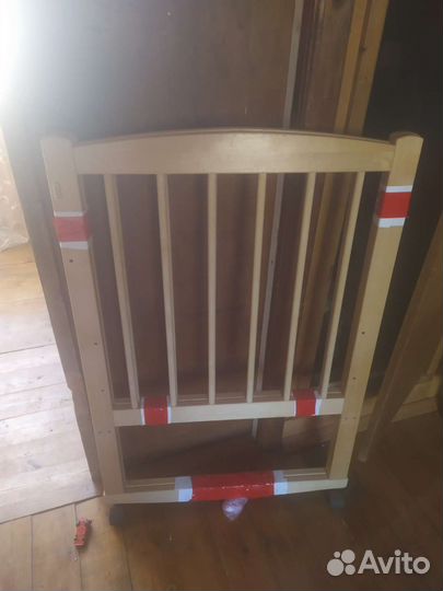Детская кроватка