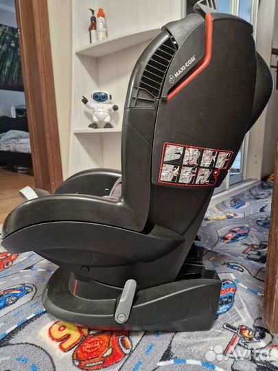 Автокресло maxi cosi tobi (9-18кг)