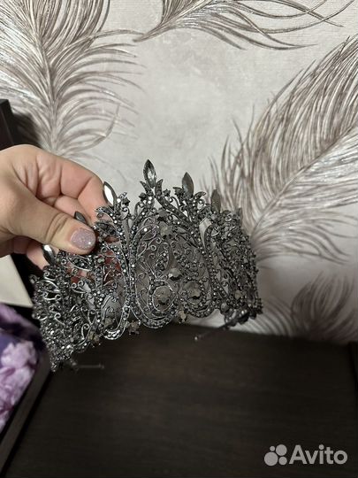 Диадемы короны