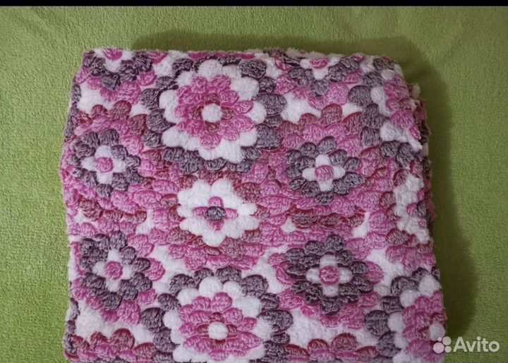 2 Пледа новых-Светящийся и Просто мягкий пледик