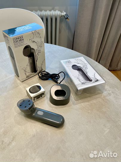 Очищающая щетка Clinique Sonic System+2 насадки Fr