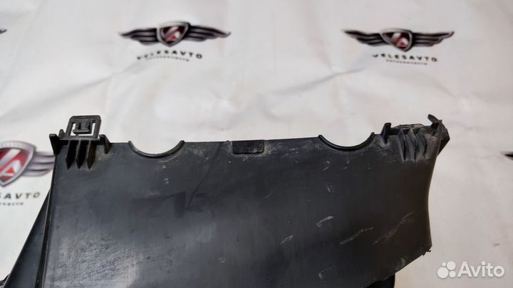 Воздухозаборник передний Porsche Cayenne 2017-2023