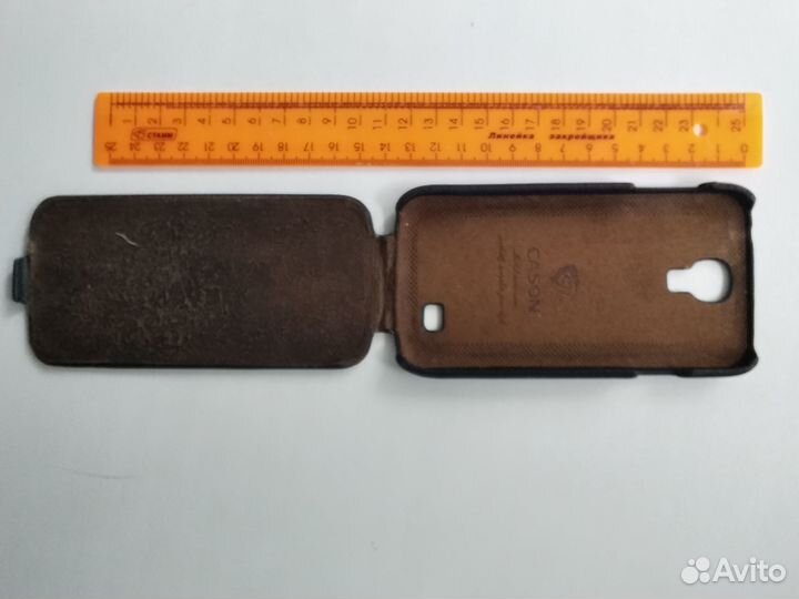 Чехлы на телефон