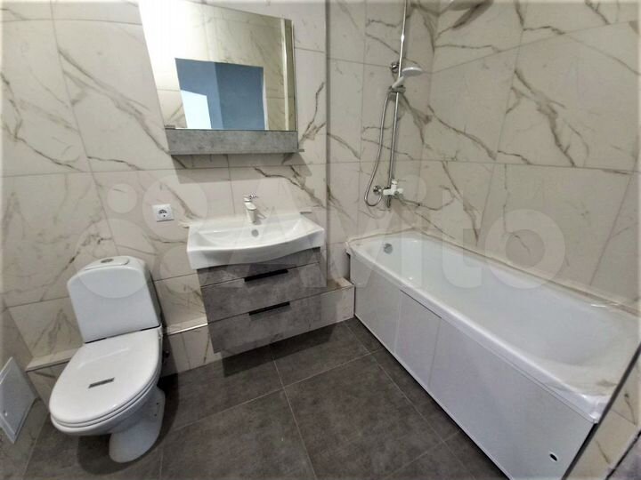 1-к. квартира, 42 м², 9/9 эт.