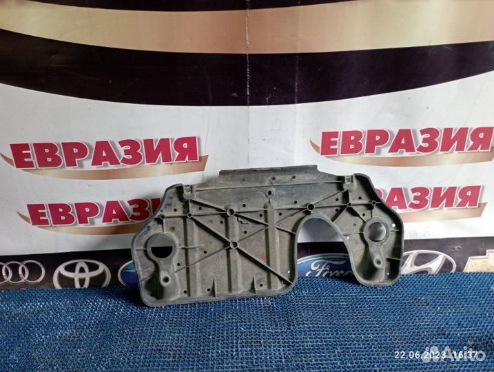 Защита днища кузова Lexus Rx350 2010