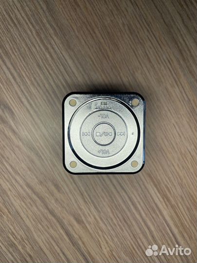 Портативная колонка