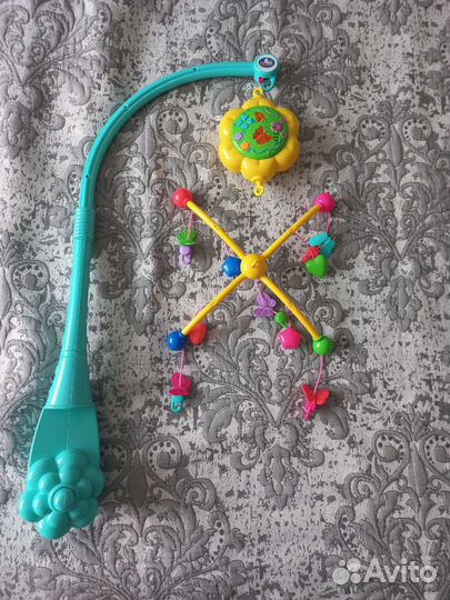 Мобиль в кроватку музыкальный