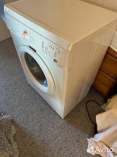 Стиральная машина Electrolux Рабочая на зап части