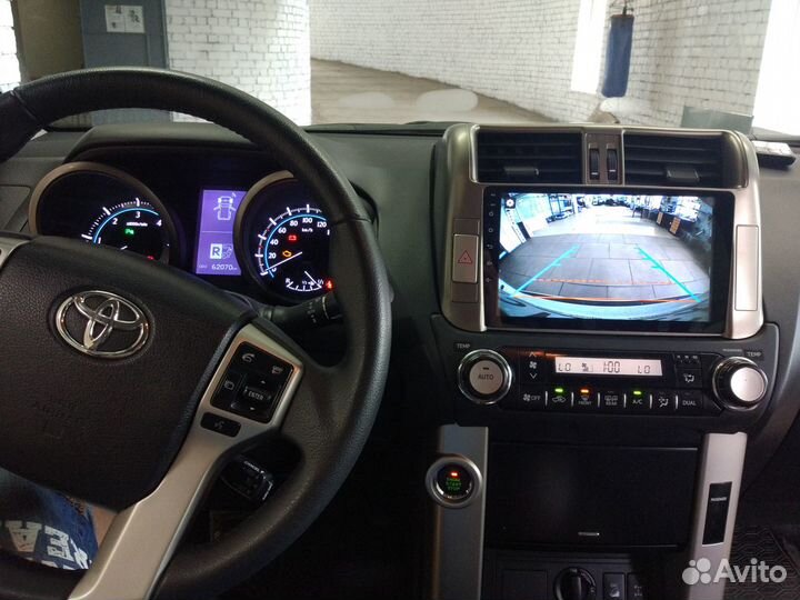 Штатная магнитола для Toyota Prado 150 на Android