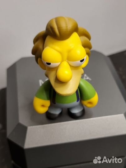 Фигурка Kidrobot Ленни Леонард Симпсоны