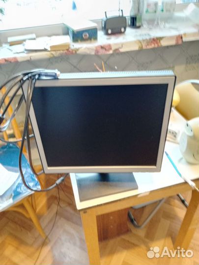 Монитор LCD 1701