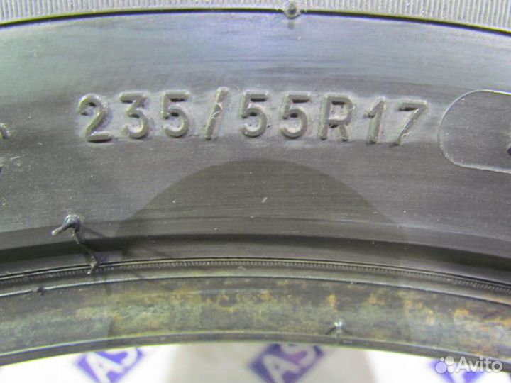 Michelin X-Ice XI3 235/55 R17 97P