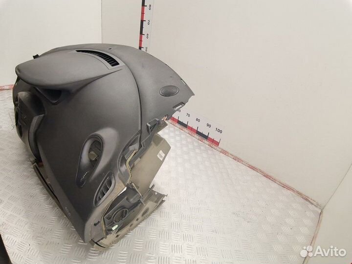 Торпедо (панель передняя) для Renault Scenic 2