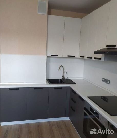 Новый кухонный гарнитур в наличии