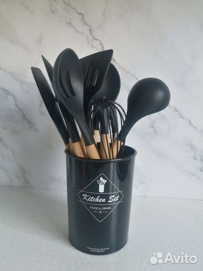 Набор кухонных принадлежностей