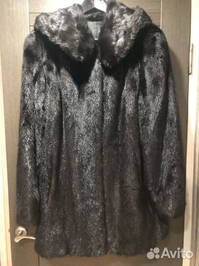 Шуба норковая р 50 с капюшоном