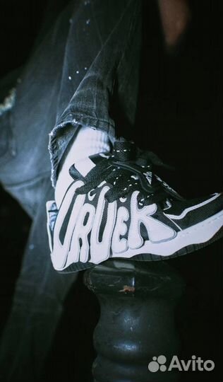 OLD order skater 001 panda