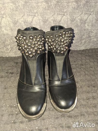 Ботинки женские демисезонные