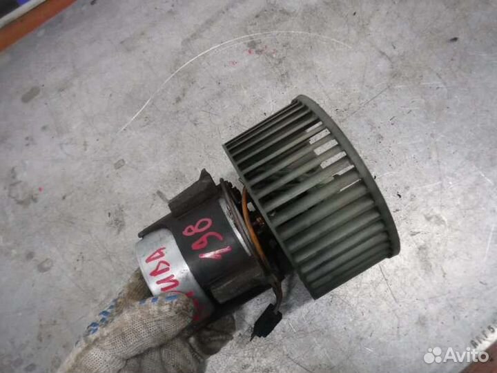 Моторчик отопителя Opel Meriva Z16XE 2003