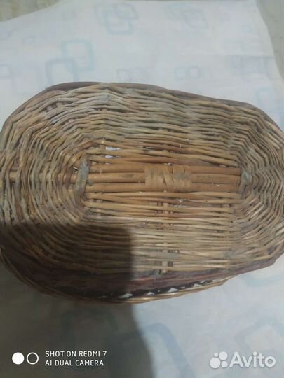 Корзина плетёная