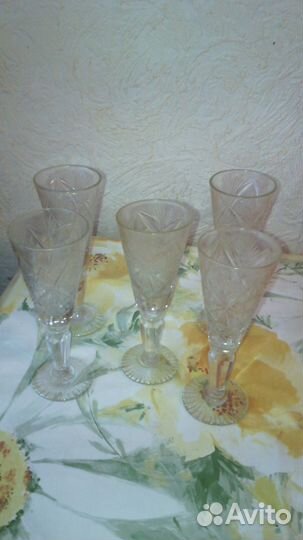 Графины с рюмками