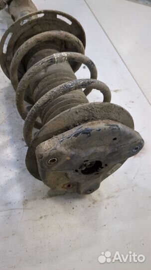 Амортизатор подвески левый передний Mercedes C W204, 2011