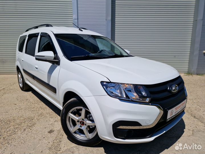 LADA Largus 1.6 МТ, 2021, 6 817 км
