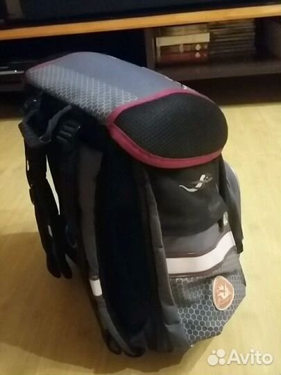 Рюкзак школьный