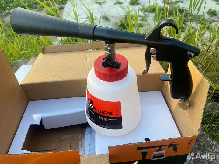 Распылитель пневматический торнадор