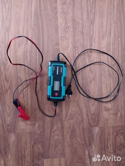 Зарядное устройство для аккумулятора