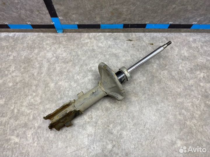 Амортизатор передний правый Opel Corsa D 1.0