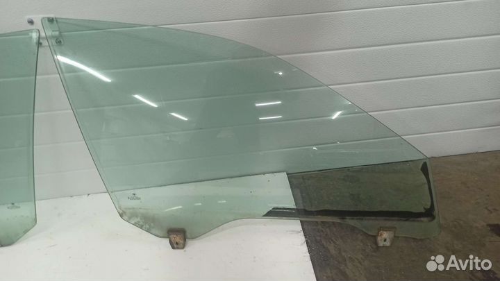 Стекла боковые бмв е39