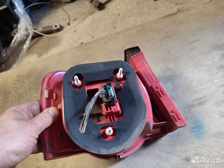 Задний правый фонарь Vw Passat b6