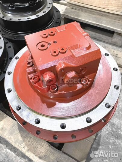 Редуктор хода Volvo EC135BLC