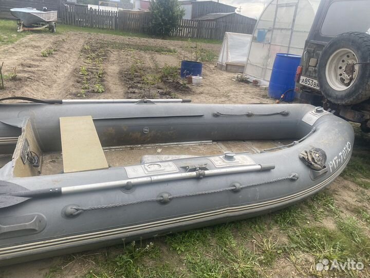 Надувная лодка пвх