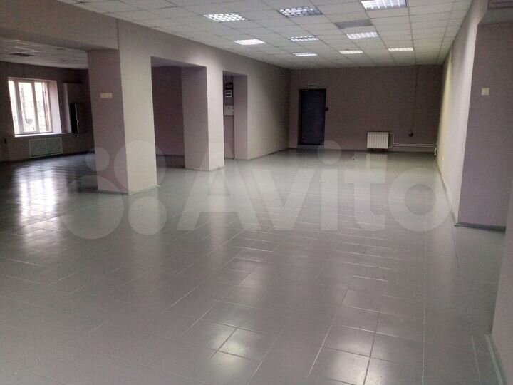 Торговая площадь, 340 м²